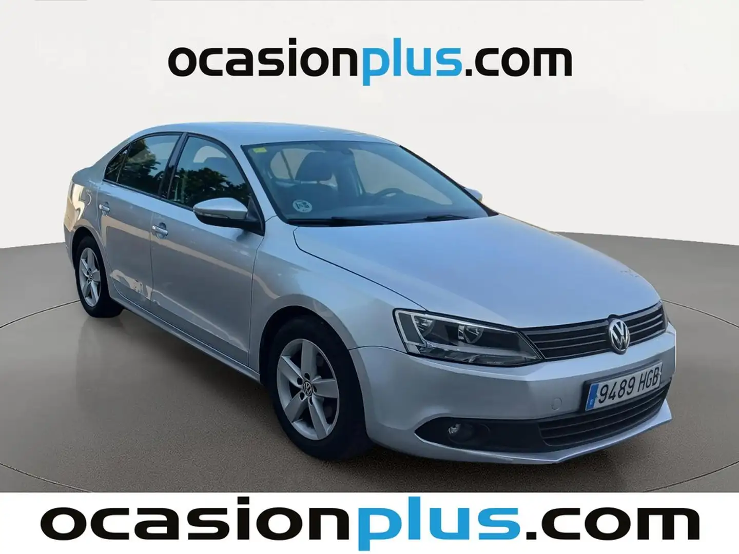 Volkswagen Jetta 1.6TDI BMT Advance Gris - 2