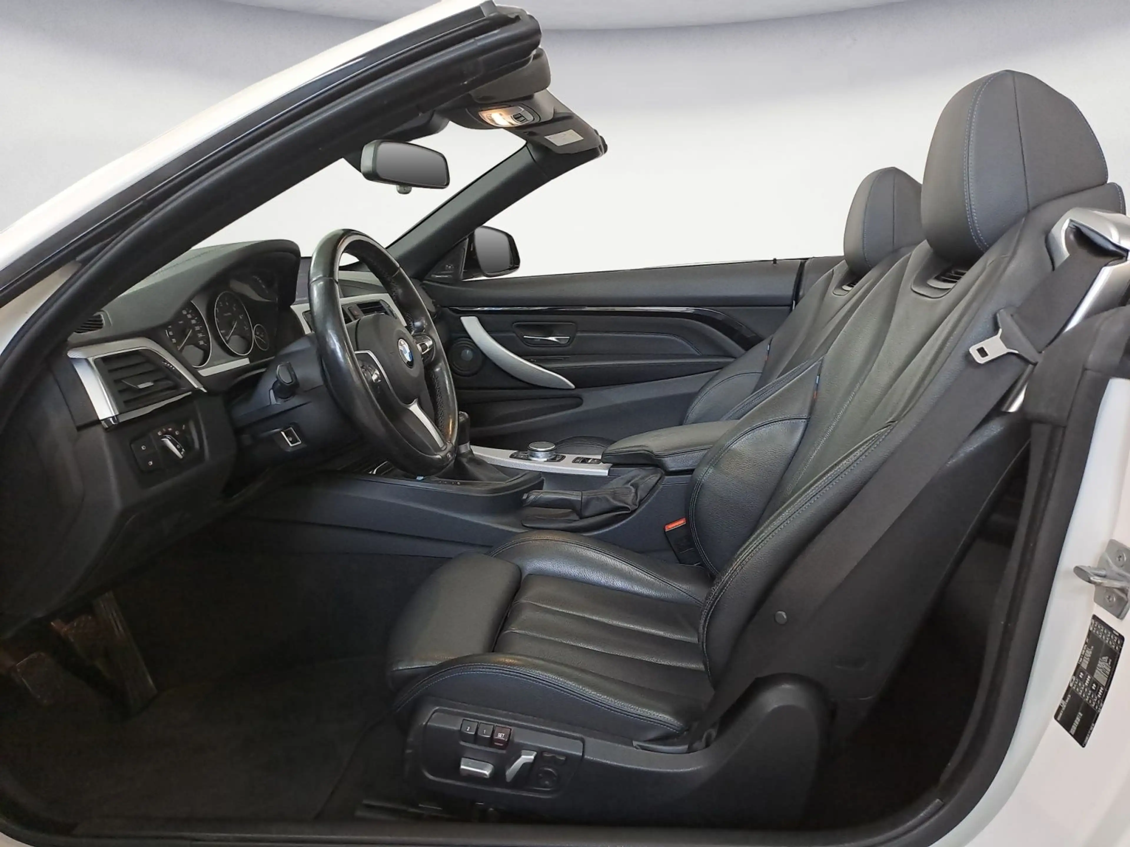 BMW 420 i Cabrio M Sport Navi Prof. Klimaaut. PDC RFT — photo 12