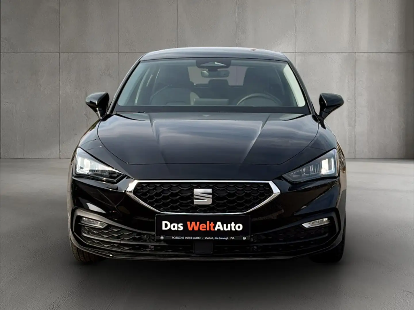 SEAT Leon Style Edition 1.5 TSI 115 PS Schwarz - 2