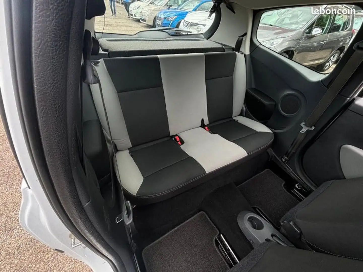 Renault Clio III 1.5 DCI 75CH ALIZE ECO² 3P Blanc - 2