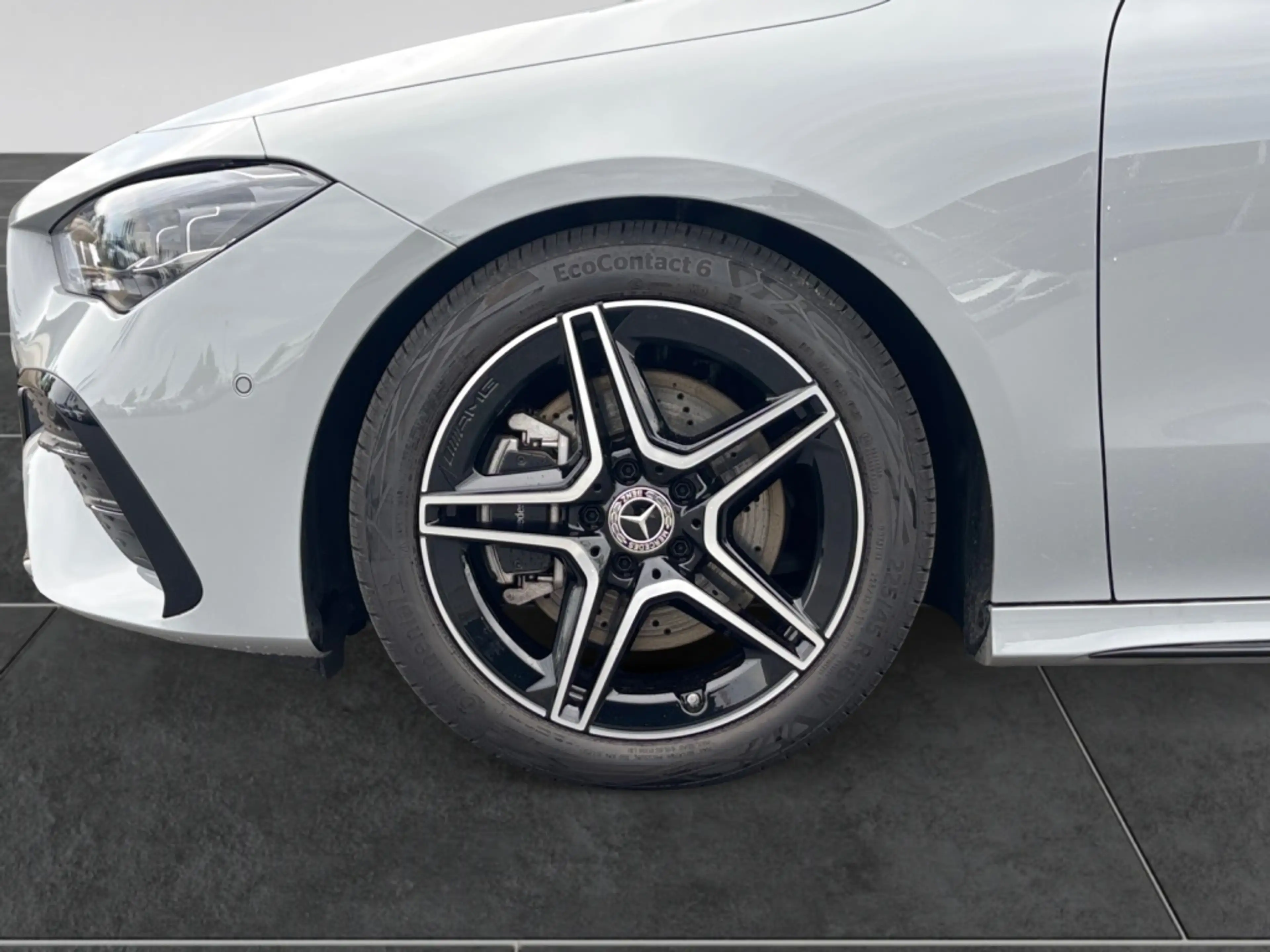 Mercedes-Benz CLA 200 SB AMG|MBEAM|NIGHT|AMBIENTE|DISTR|PANO — photo 11