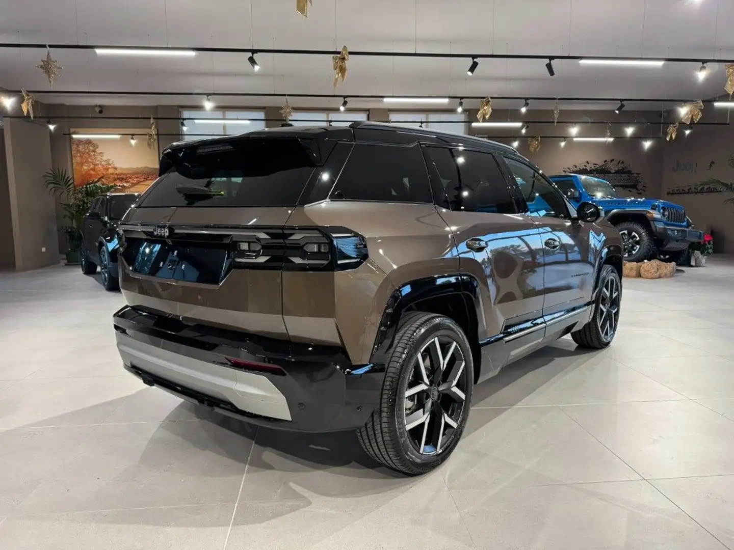 Jeep Compass 1.2 Turbo 48V Hybrid First Edition Grau - 2