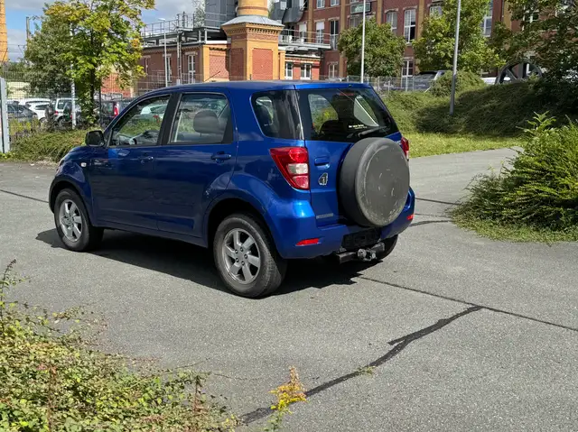 Daihatsu Terios view 7