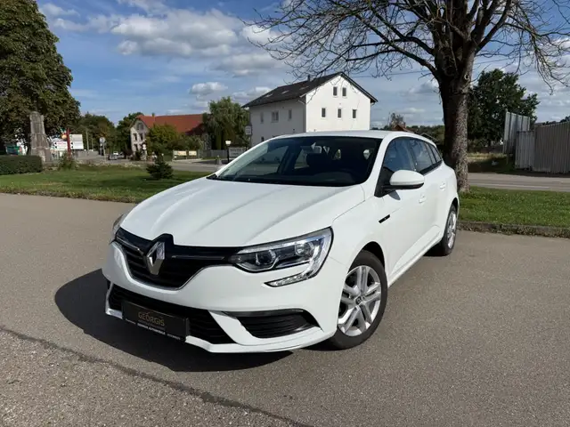 Renault Megane IV Grandtour Play Navi Tempomat PDC