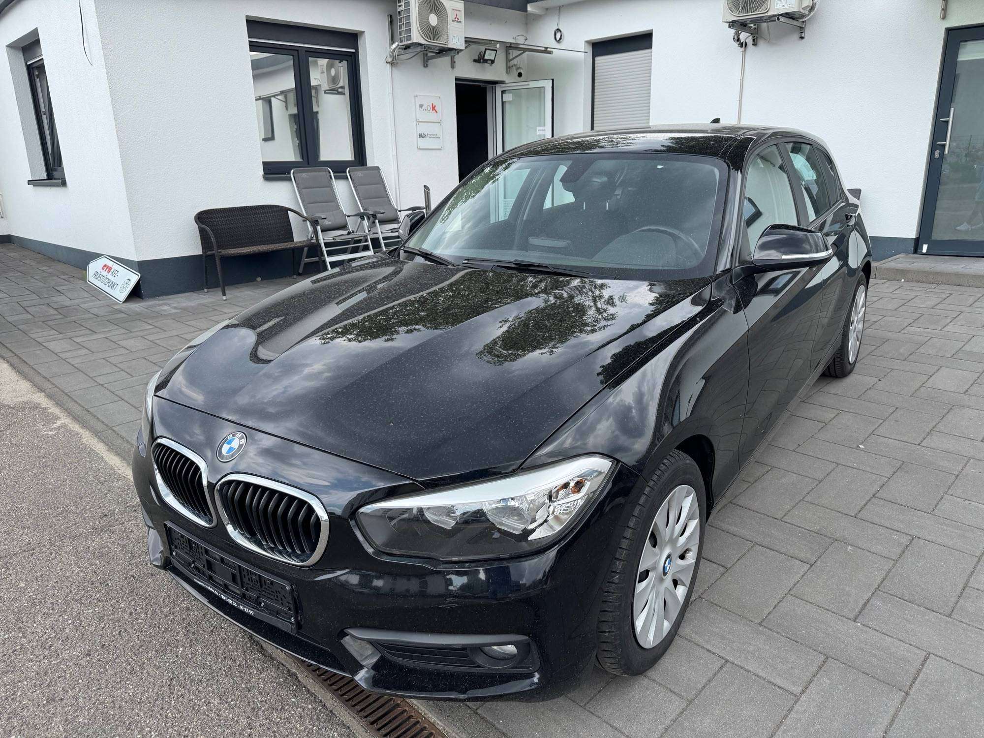 BMW 118