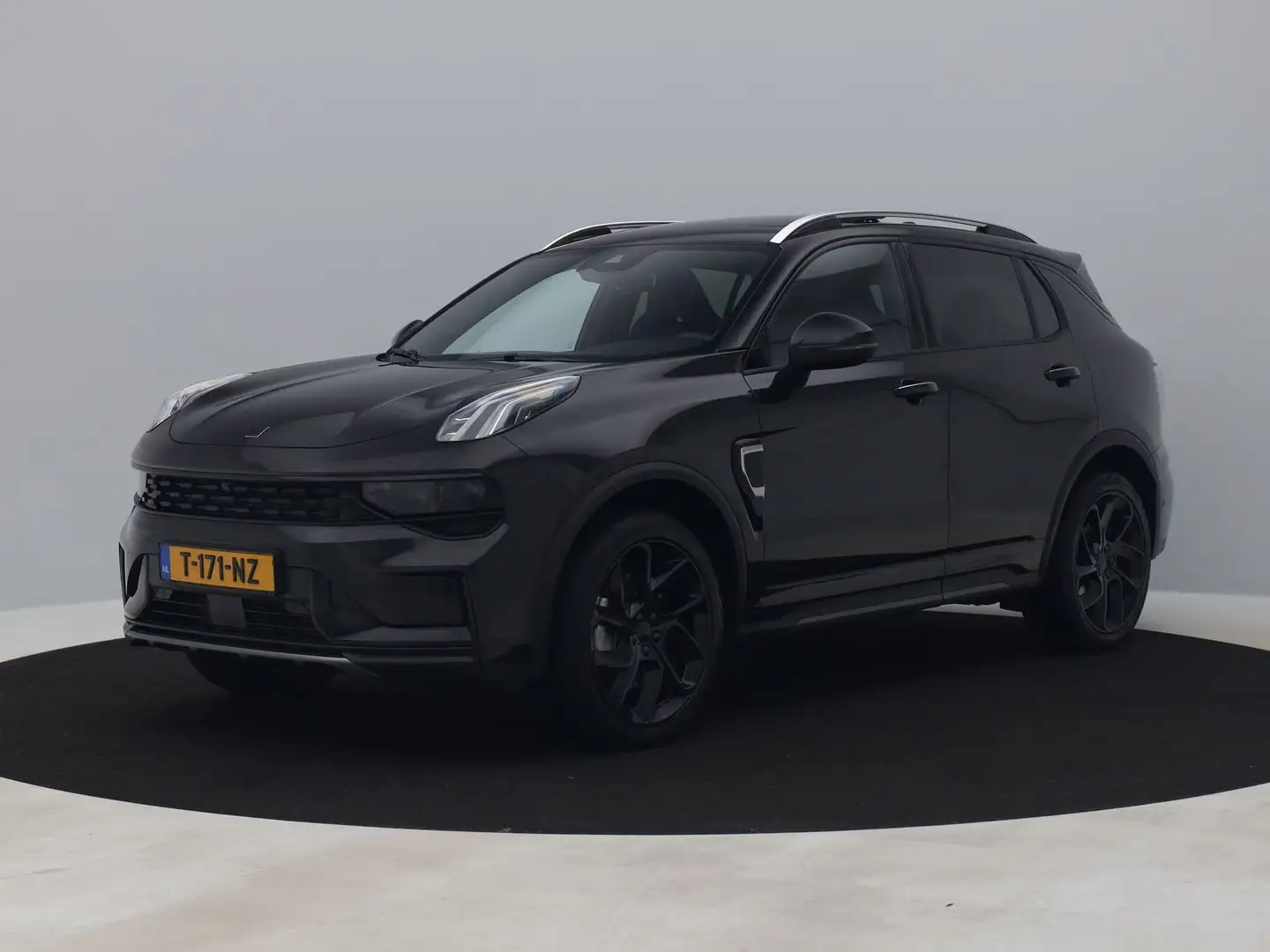 Lynk & Co 01 1.5 1.5 Plug-in Hybrid | 360° | BLACK | ZWARTE HEM Zwart - 1
