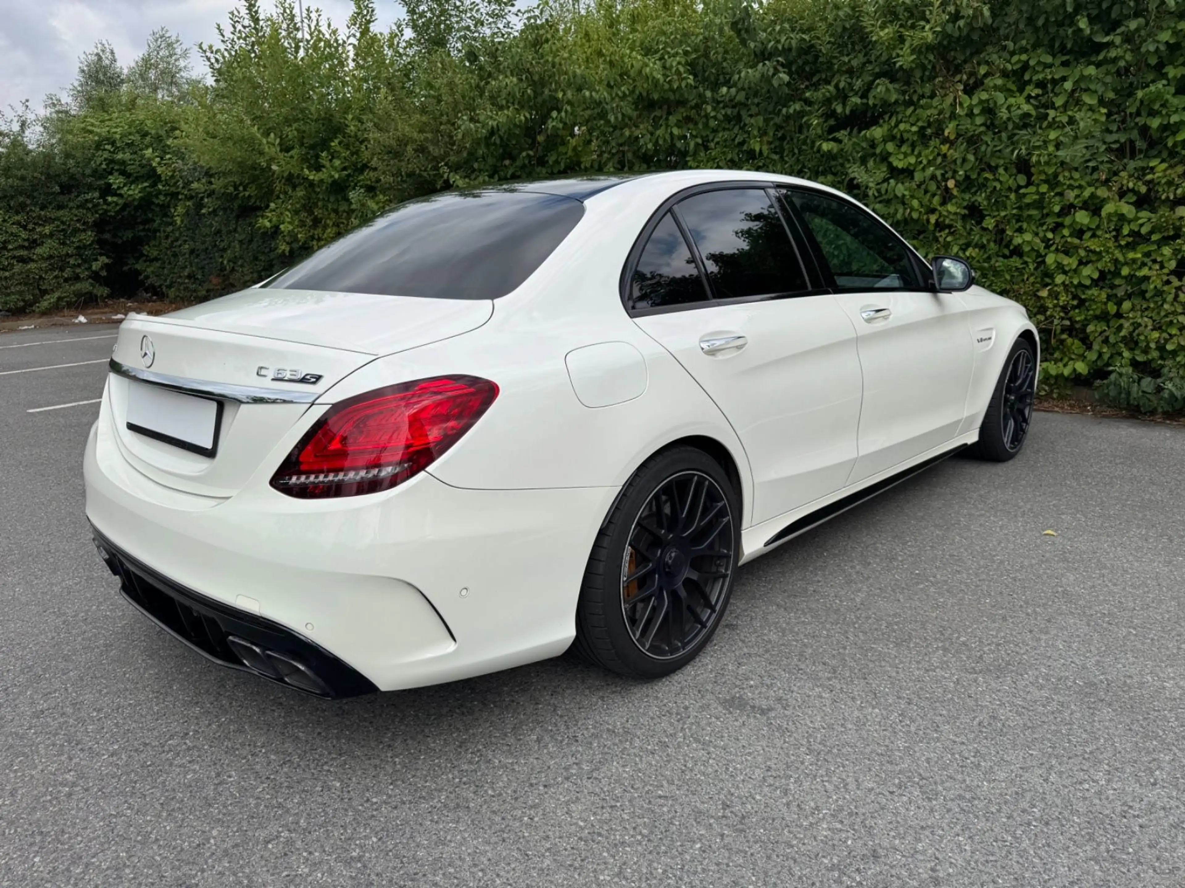 Mercedes-Benz C 63 AMG C 63 S AMG CARB BREMSE PANO HUD PERFORMANCE — photo 8
