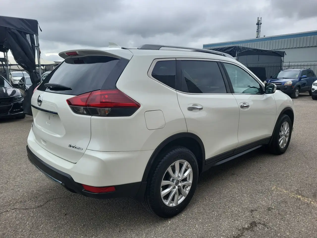 Nissan Rogue снимка Nissan Rogue