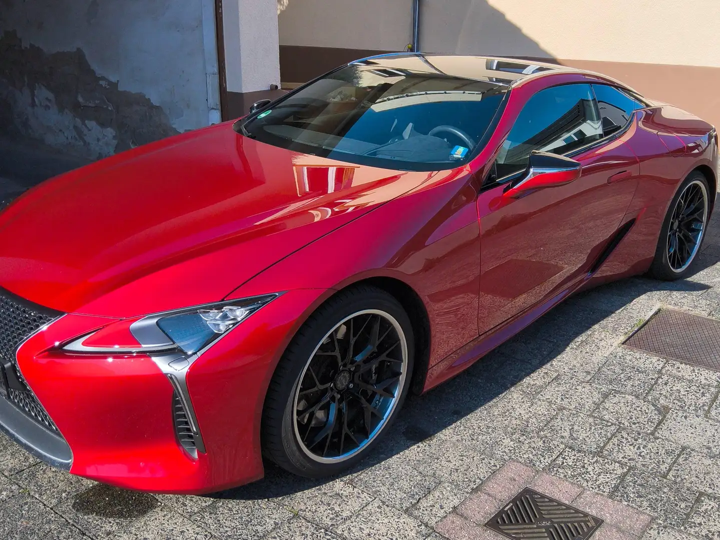 Lexus LC 500 LC Rot - 2