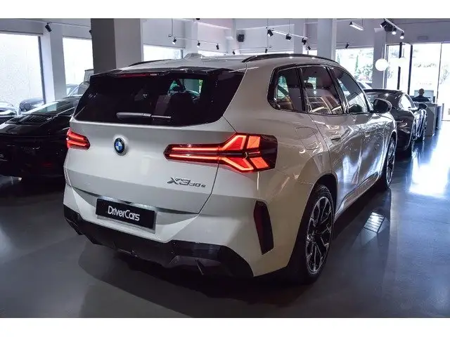 BMW X3 view 28