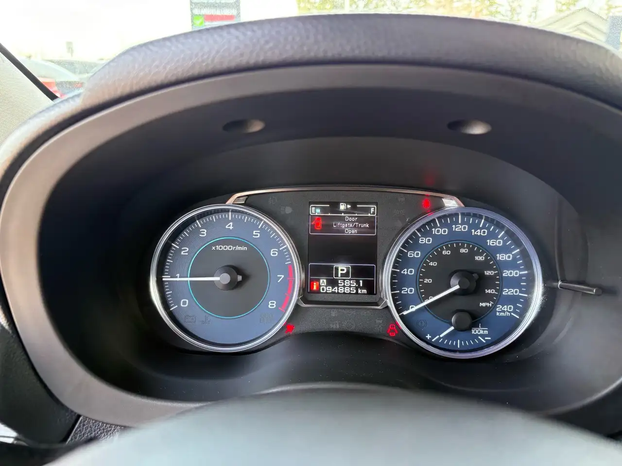 Subaru Impreza снимка Subaru Impreza