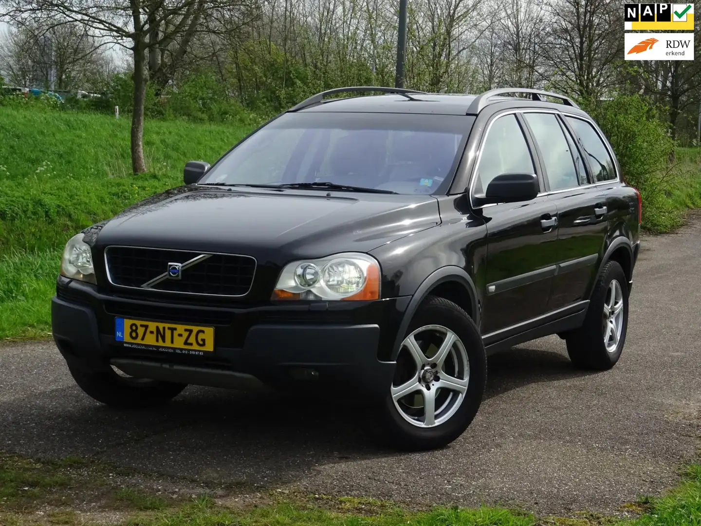 Volvo XC90 2.5 T AUTOMAAT NAP/LEER/MEMORY/CRUISE/PDC/APK crna - 1