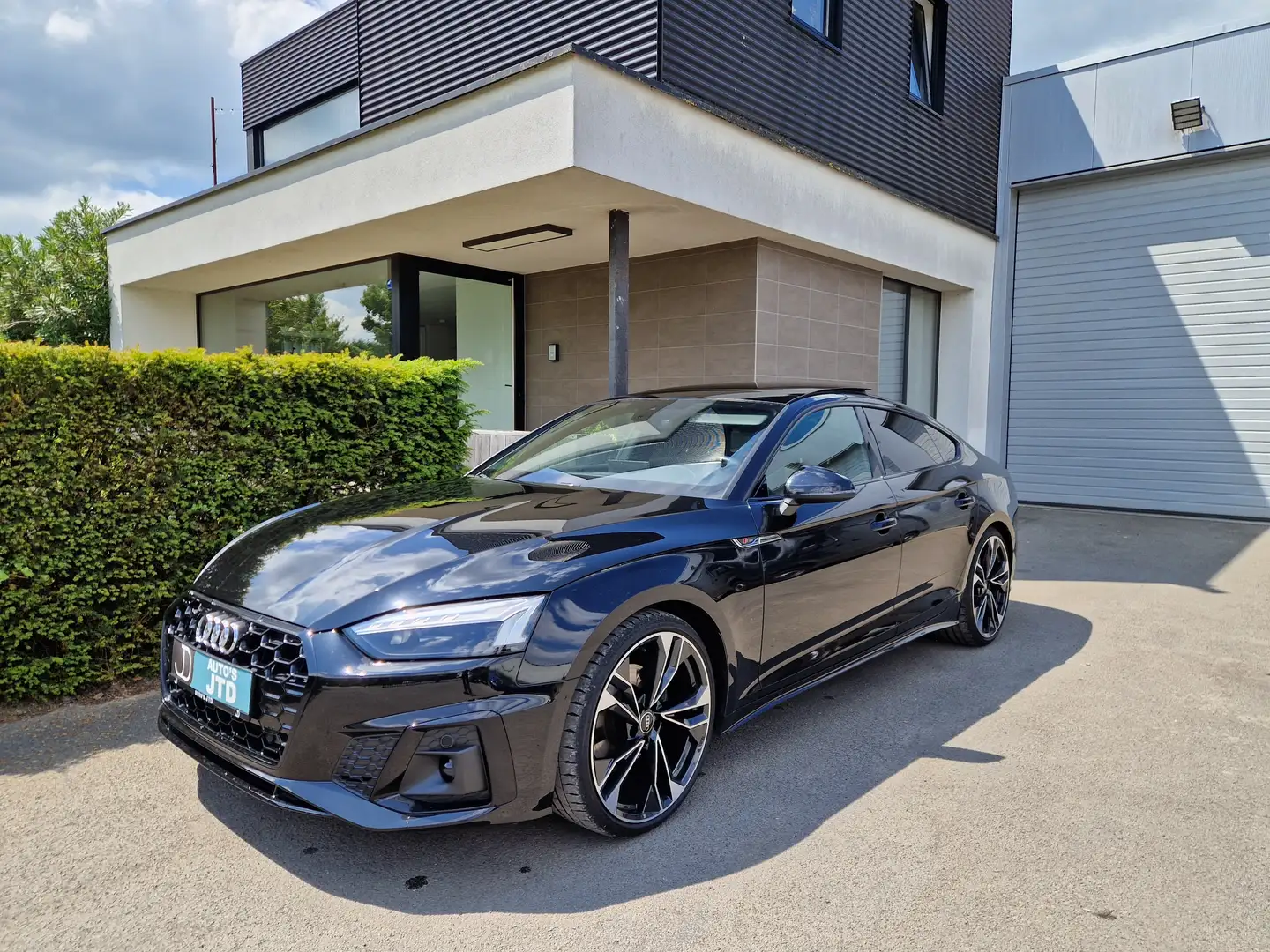Audi A5 Sportback S-tronic - ACC- B&O - Panodak - trekhaak Zwart - 1