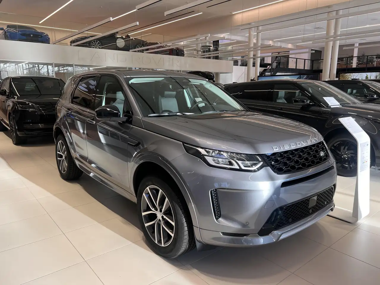 Land Rover Discovery Sport 2026