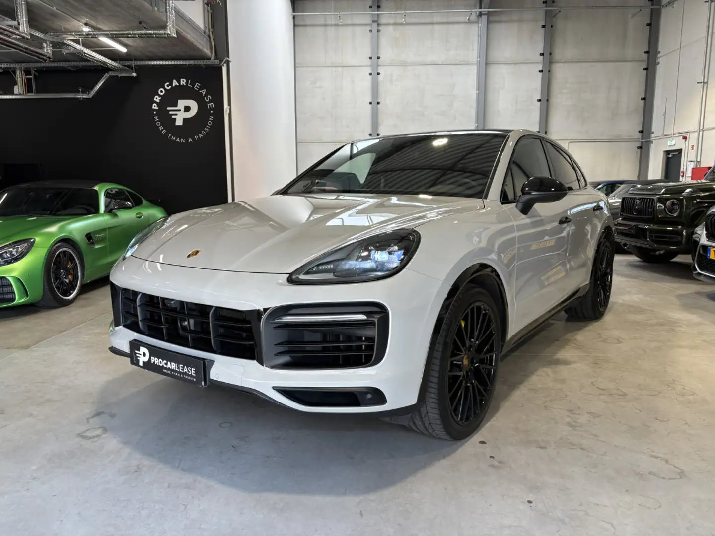 Porsche Cayenne Coupe Platinum Edition/360°/PANO/CHRONO S/22/VOLL Gris - 1