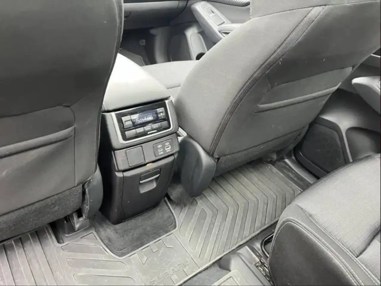 Subaru Ascent photo Subaru Ascent