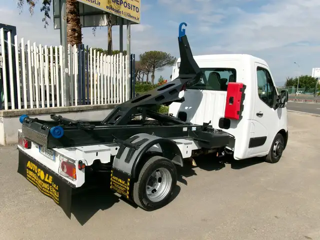 Nissan NV400 NISSAN NV400 2.3 DCI 163CV E6 SCARRABILE BTE 3T