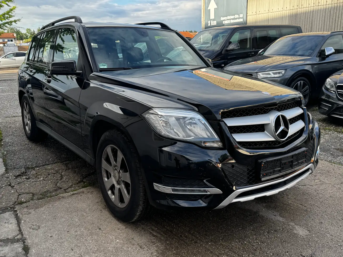 Mercedes-Benz GLK 200 CDI (BlueEFFICIENCY) Černá - 1