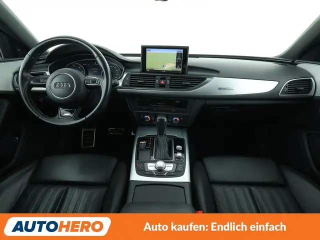 Audi A6 view 12