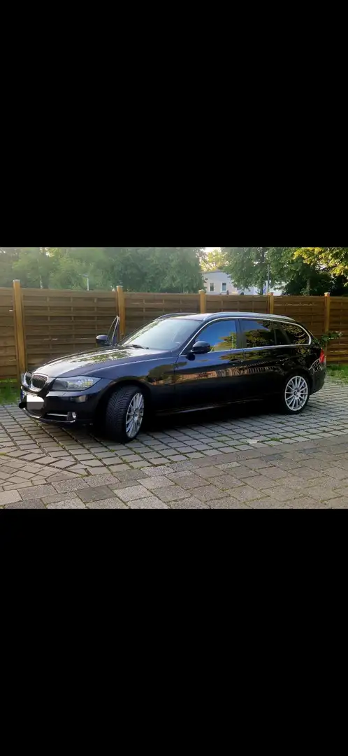 BMW 318 318i Schwarz - 1