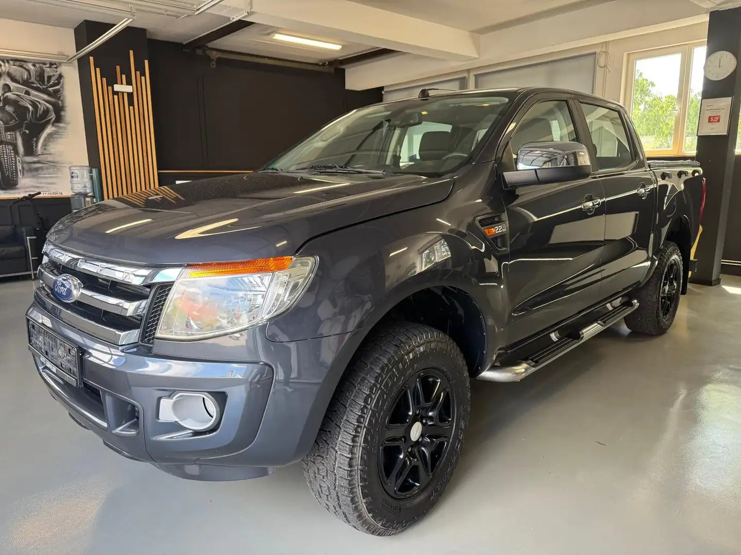 Ford Ranger 2.2 TDCi KAT Grau - 1