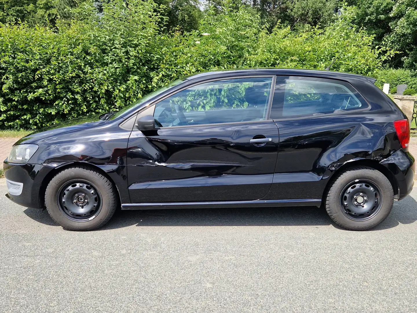 Volkswagen Polo V 1.2 Trendline Schwarz - 2