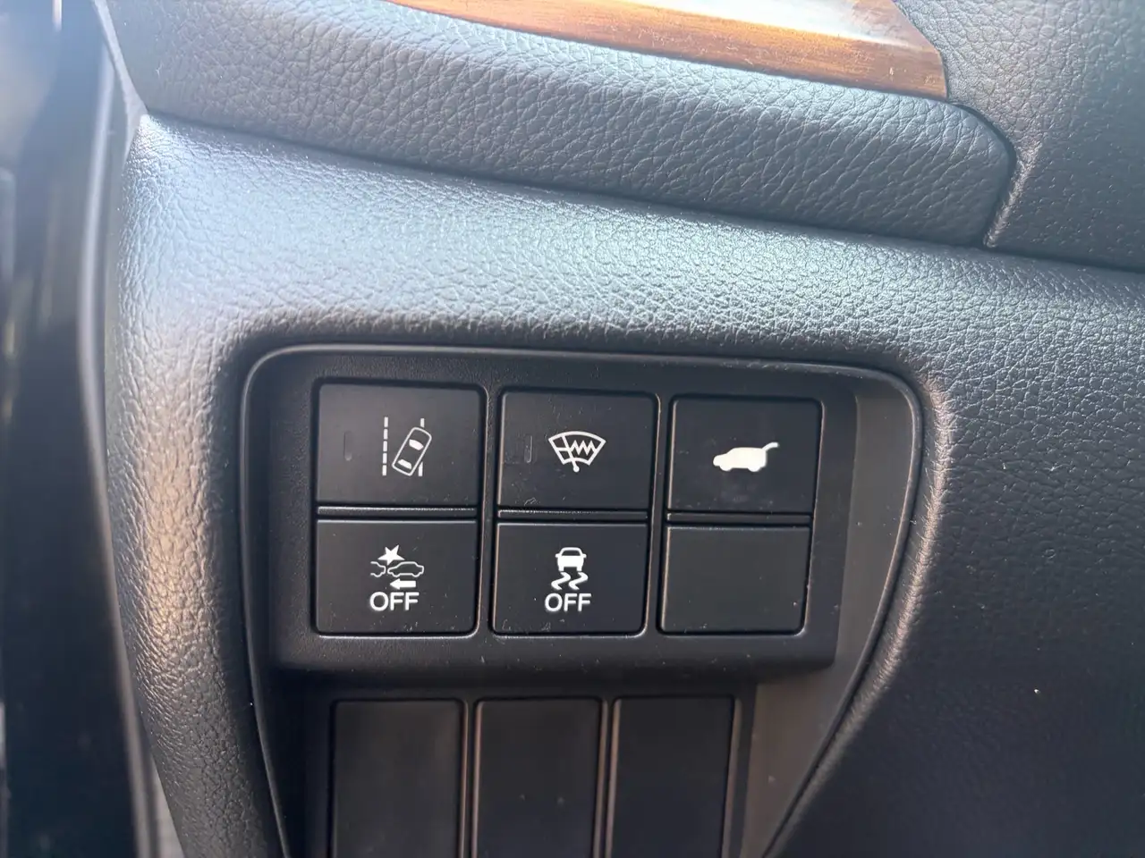 Honda CR-V photo Honda CR-V