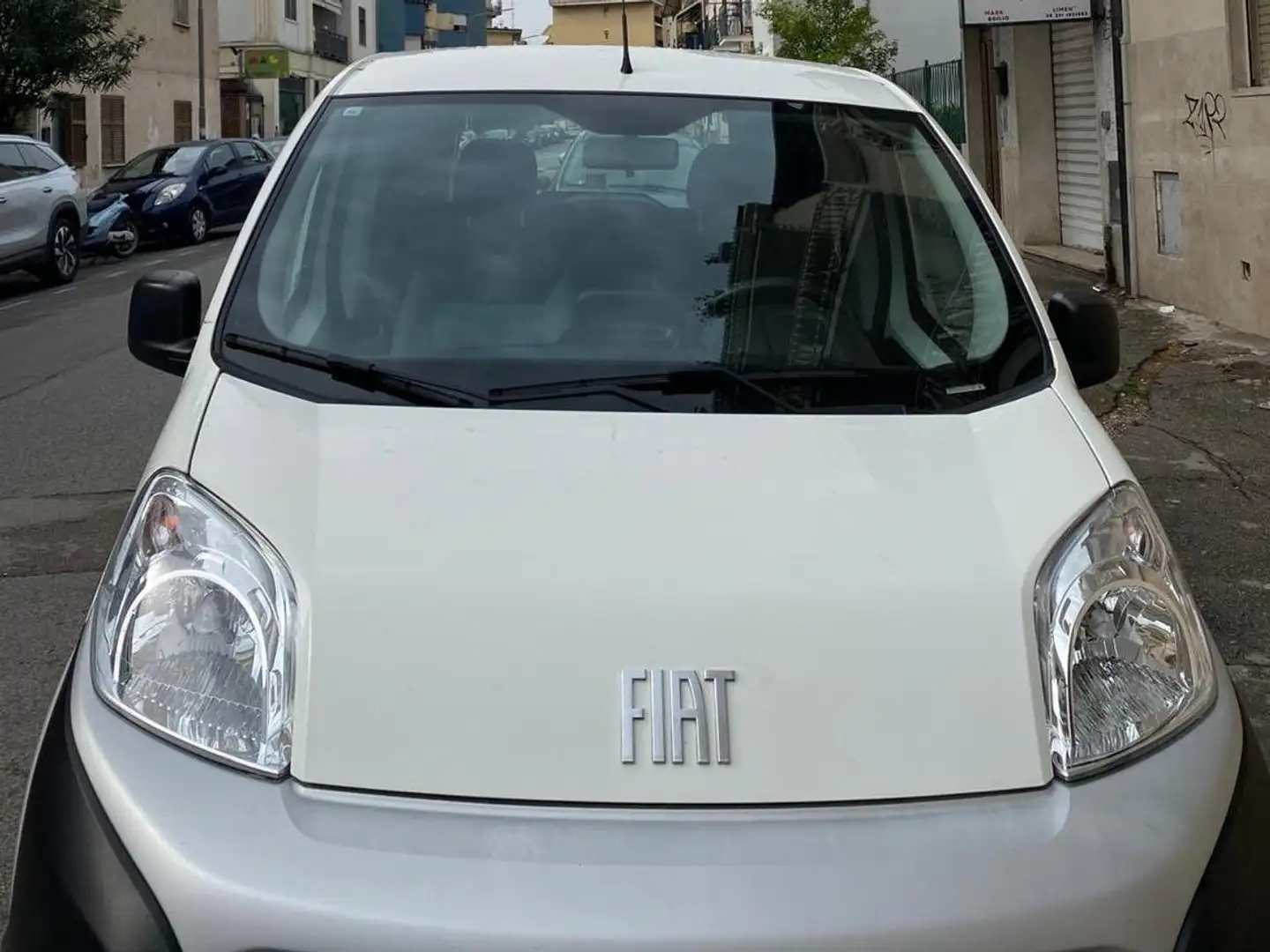 Fiat Fiorino COMBI 1.3 MJET 95 CV E6.4 Blanc - 2