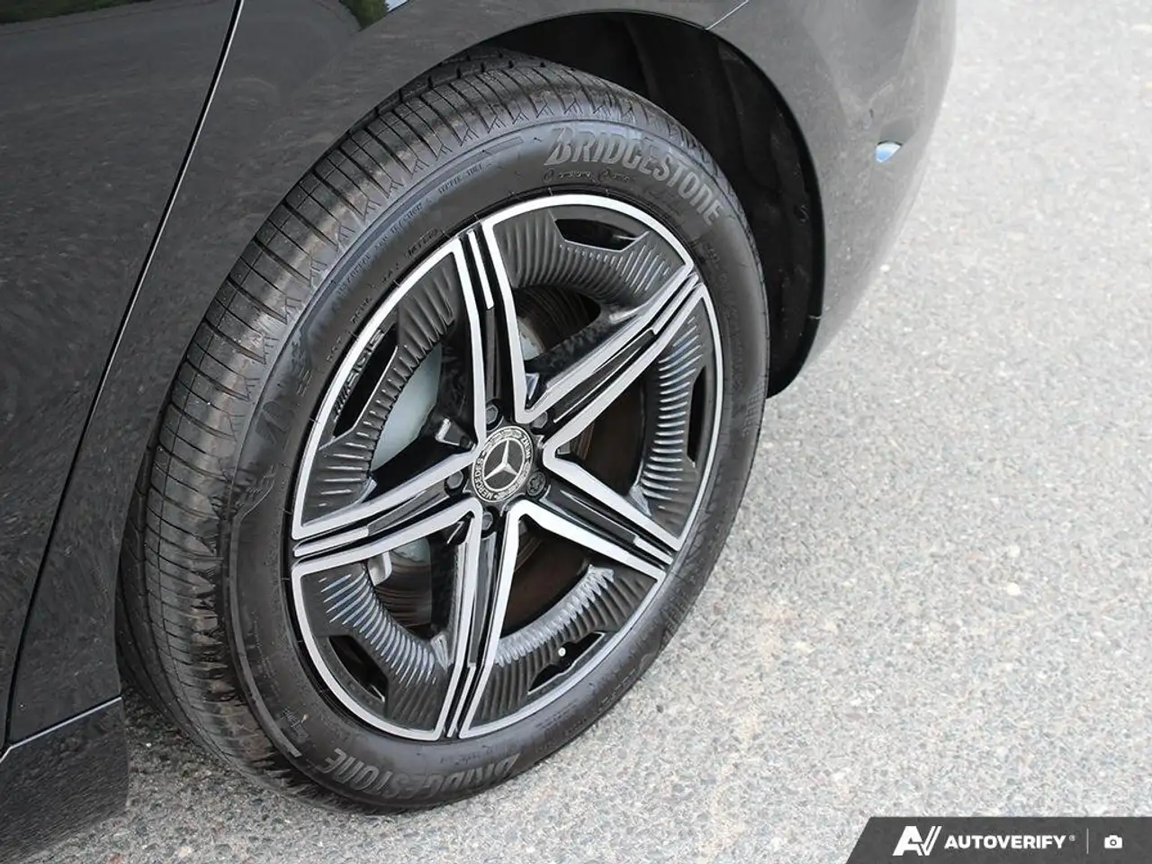Mercedes-Benz EQE снимка Mercedes-Benz EQE