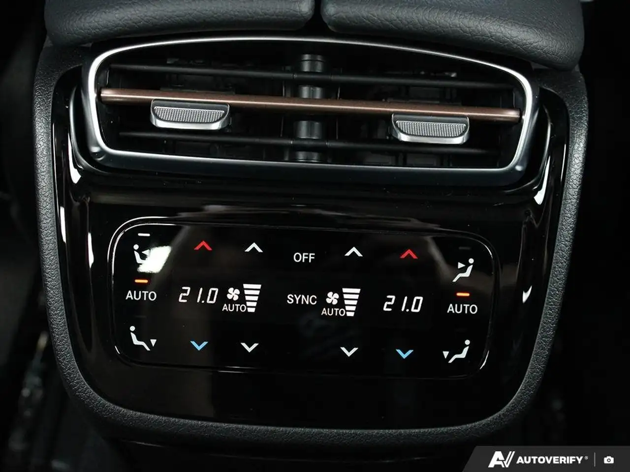 Mercedes-Benz EQE снимка Mercedes-Benz EQE