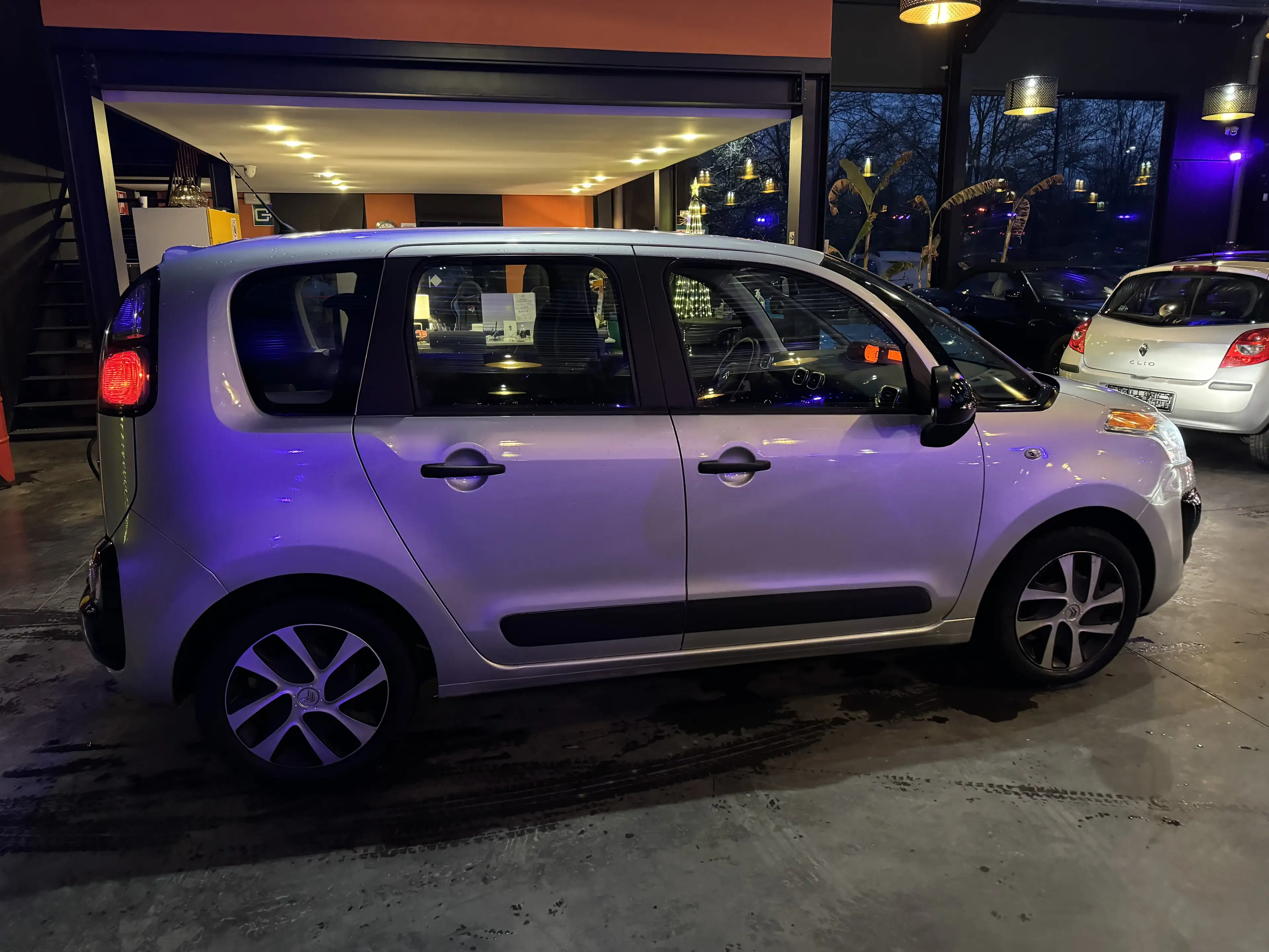 Citroen C3 Picasso 1.2 - 31.955 KM ! A/C - RADIO CD - MANUEL- LIM/REG — photo 10
