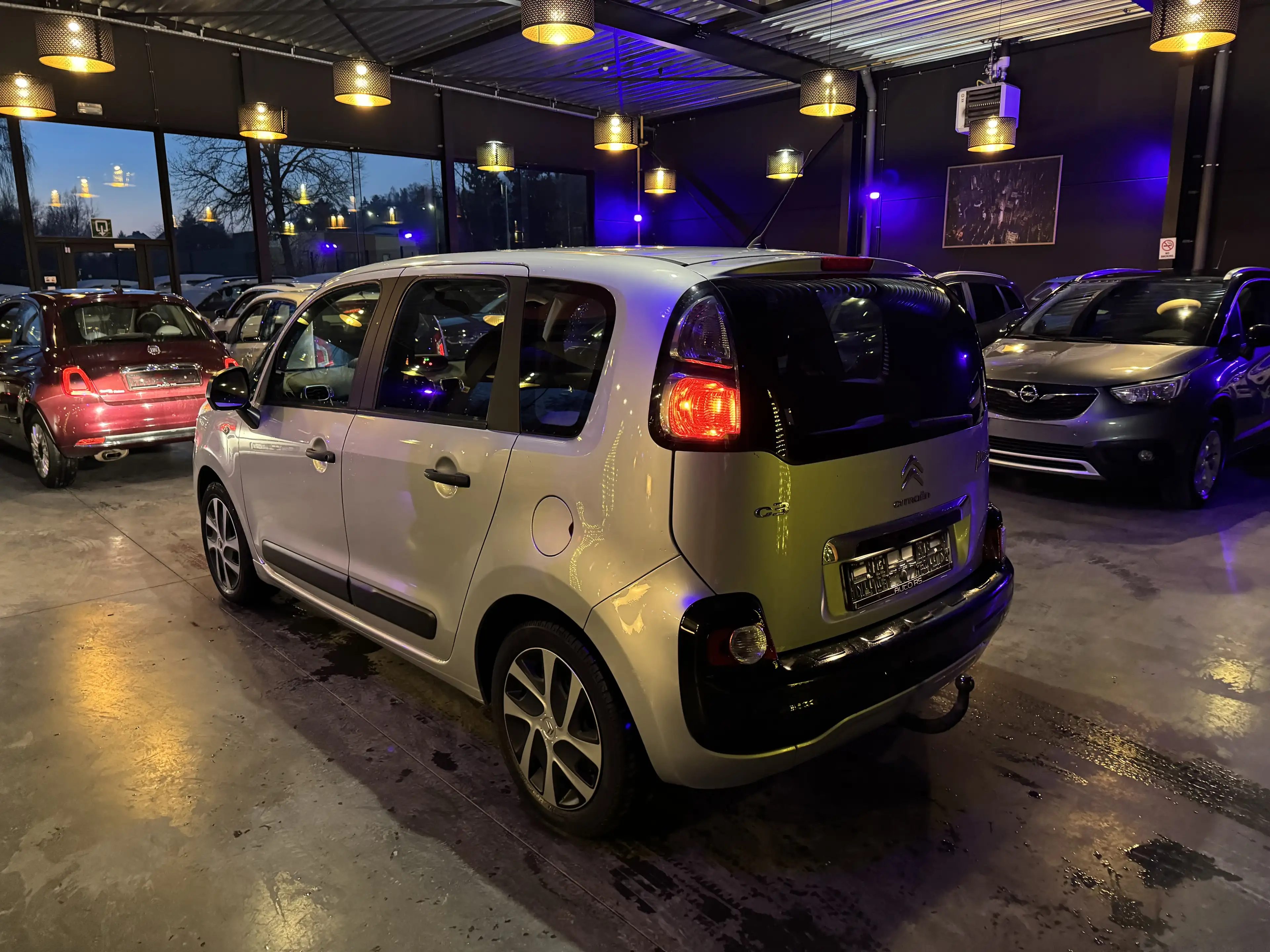 Citroen C3 Picasso 1.2 - 31.955 KM ! A/C - RADIO CD - MANUEL- LIM/REG — photo 6