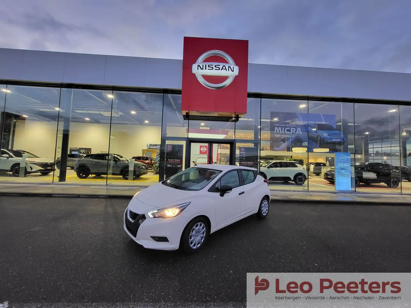 Nissan Micra IG-T Visia Beige - 1