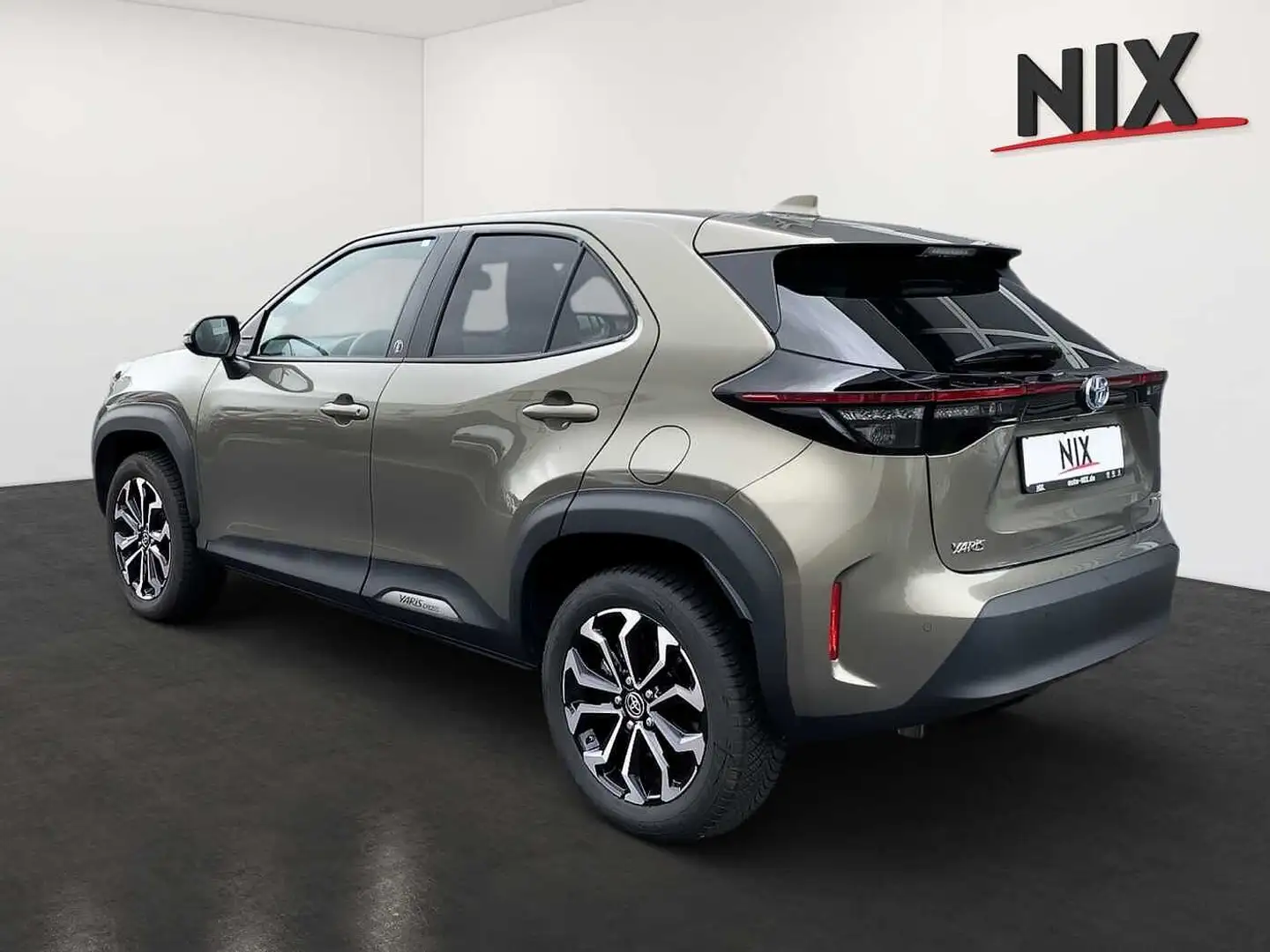 Toyota Yaris Cross 1.5 Hybrid Team D + Winter + Safety Brun - 2