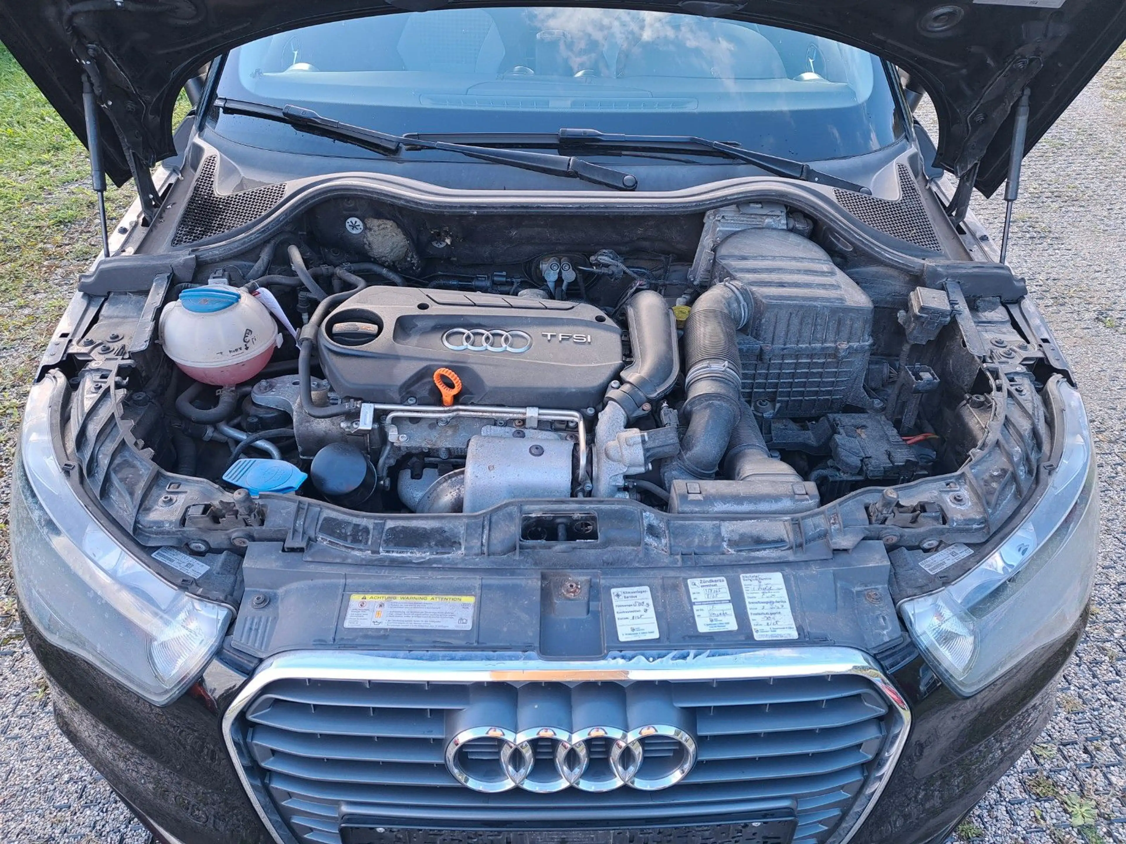 Audi A1 Attraction Klima Sitzheizung M+S — photo 13