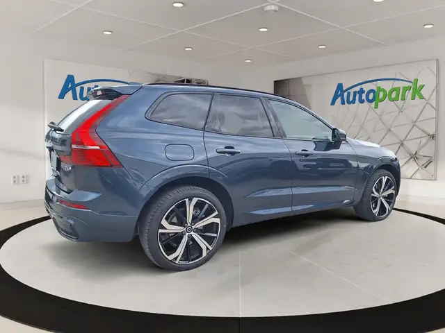 Volvo XC60 Plus, T6 AWD Plug-in Hybrid, Elektrisch/Benzi Ansicht 8