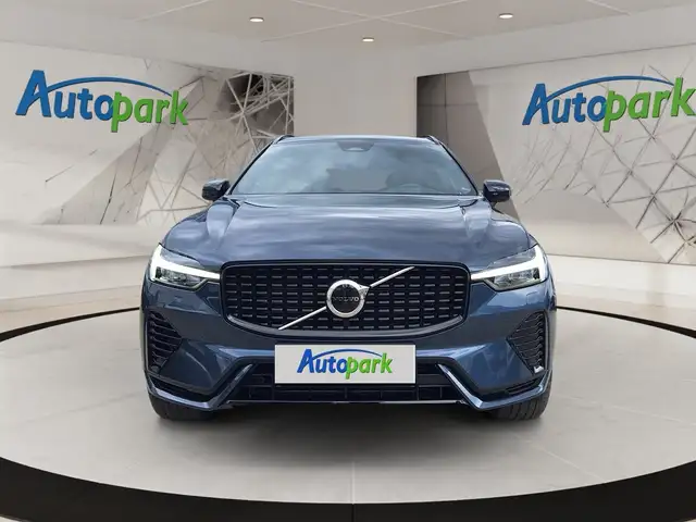Volvo XC60 Plus, T6 AWD Plug-in Hybrid, Elektrisch/Benzi Ansicht 2