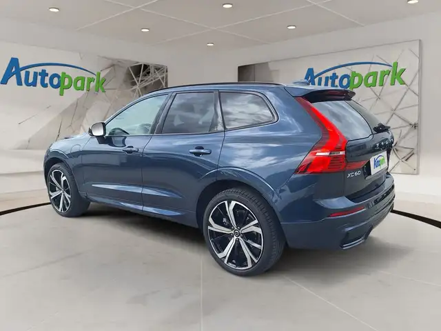 Volvo XC60 Plus, T6 AWD Plug-in Hybrid, Elektrisch/Benzi Ansicht 6