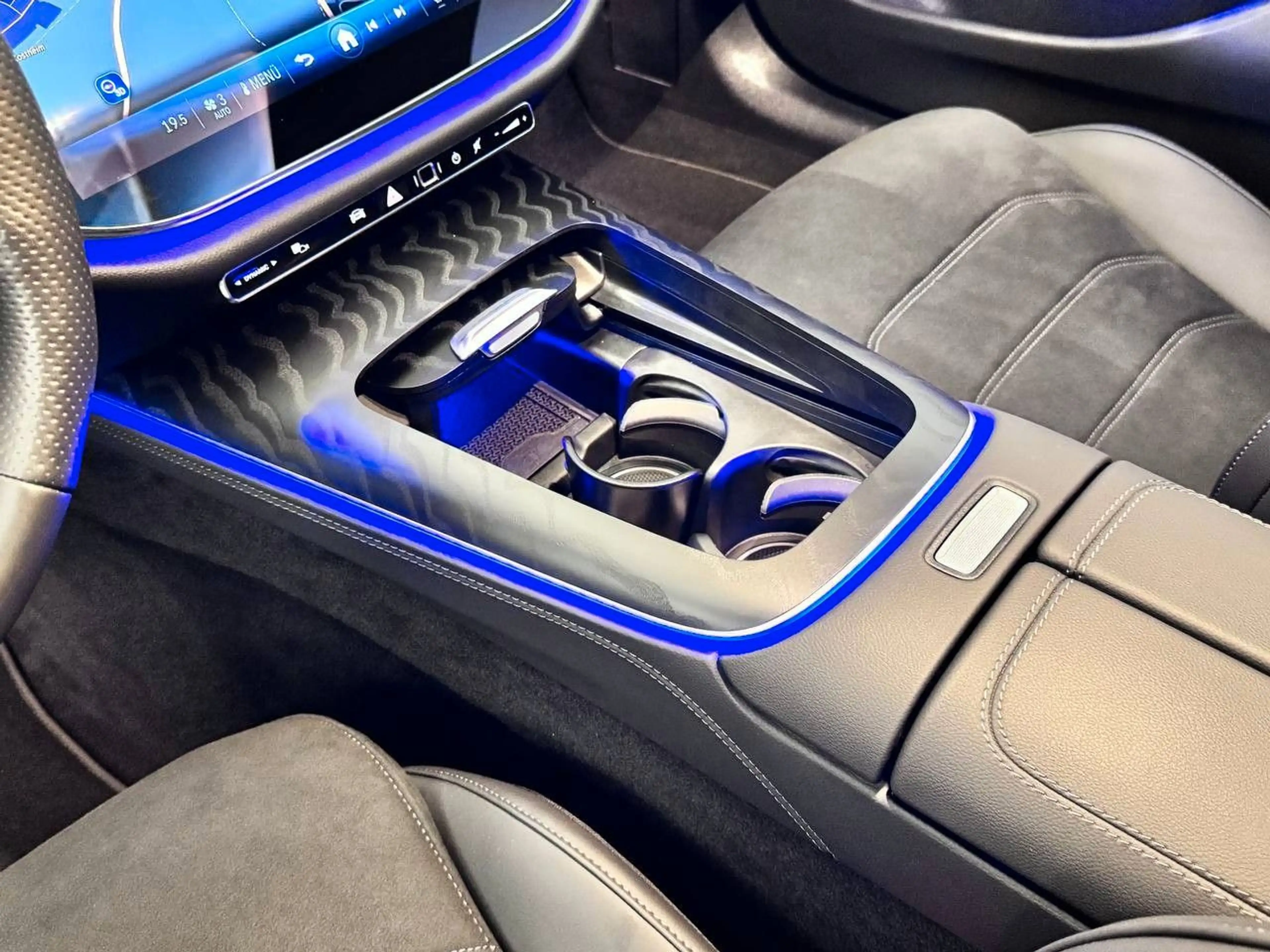 Mercedes-Benz E 450 450d Limo. 4Matic AMG Sonderausstattung Night-P. — photo 13