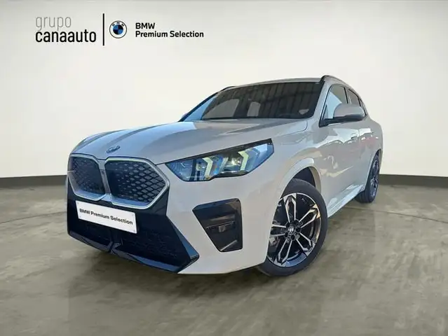 BMW iX2 eDrive20A