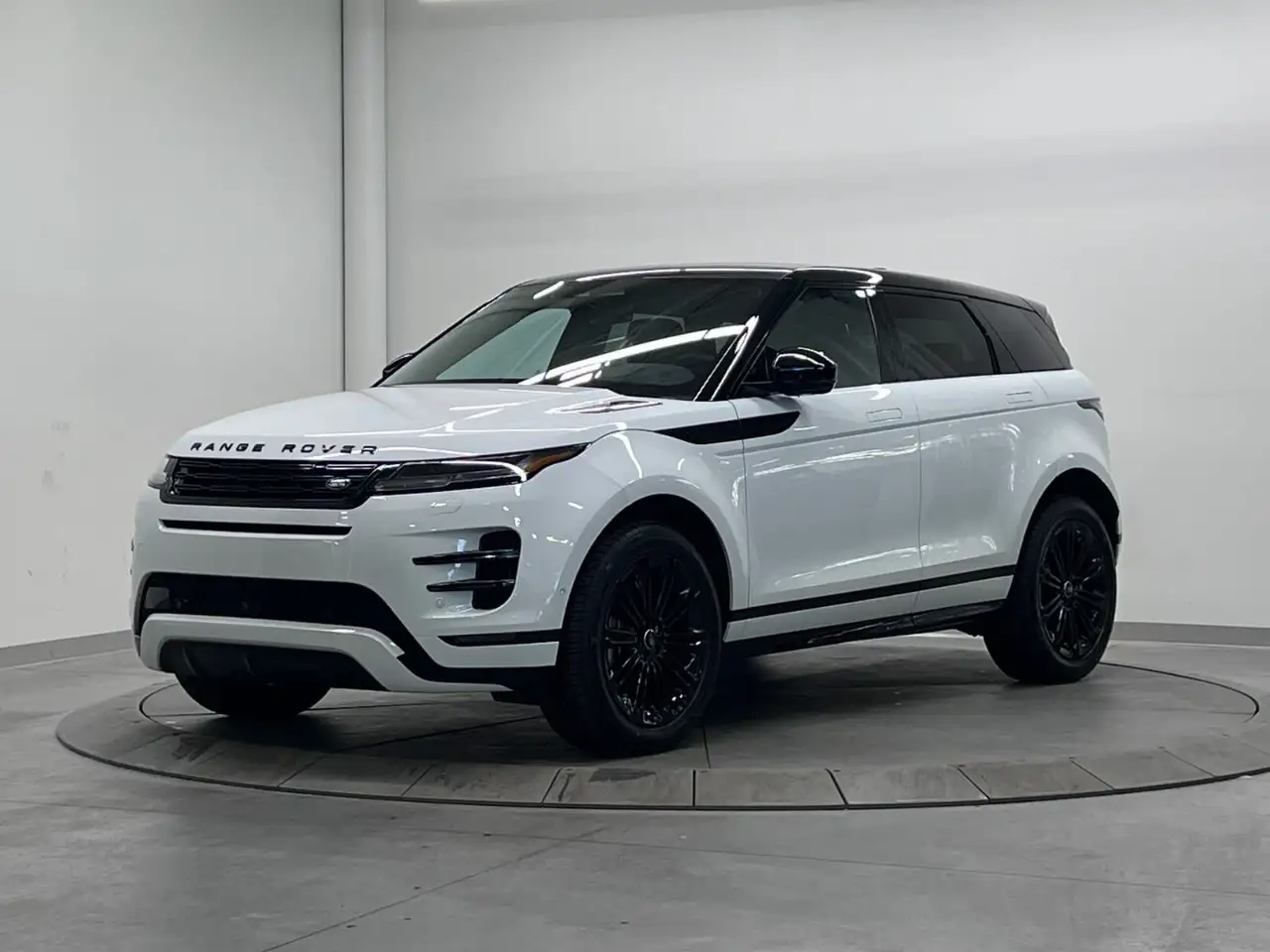 2025 Land Rover Range Rover Evoque