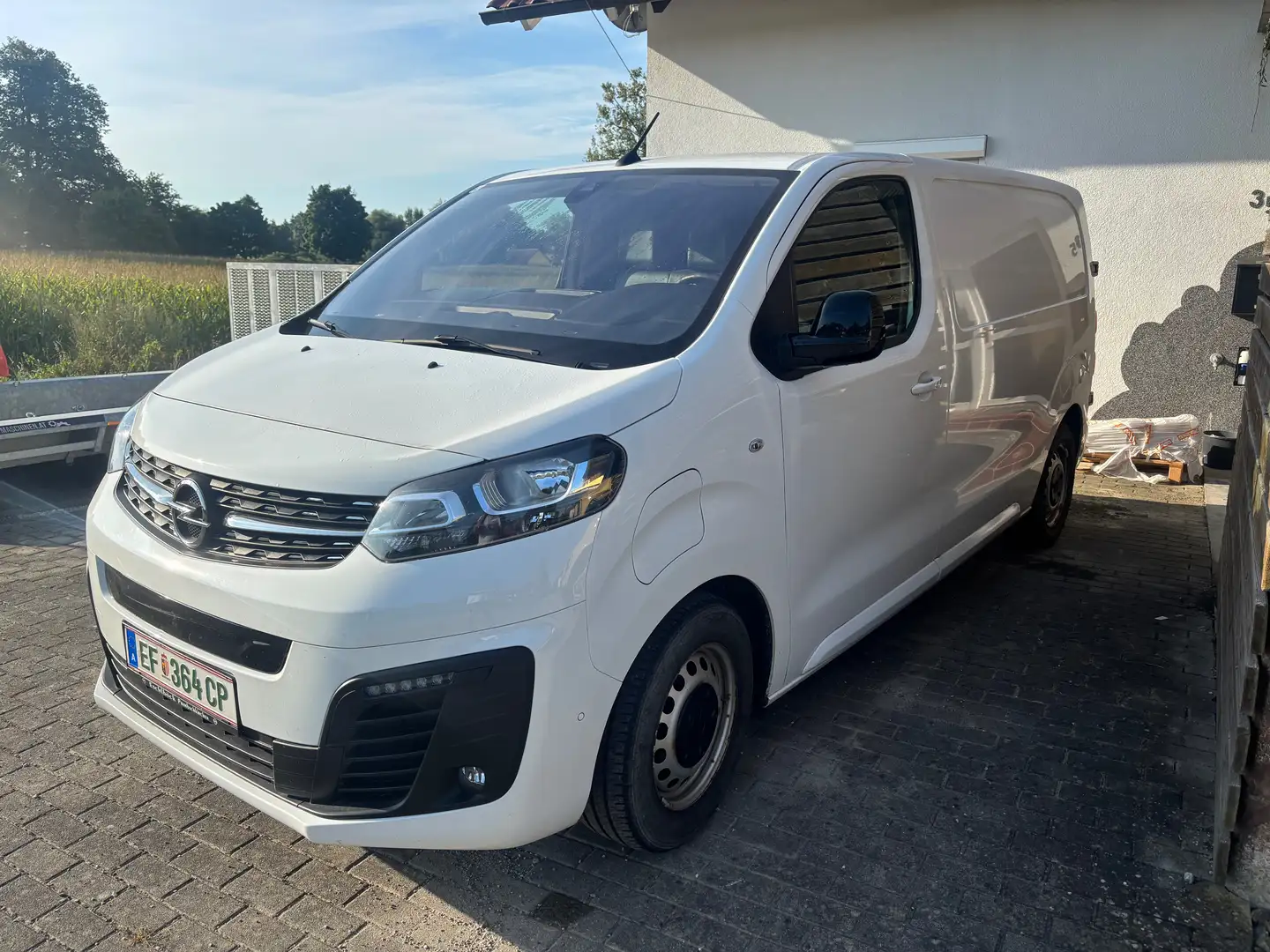 Opel Vivaro-e 75 kWh Biały - 1