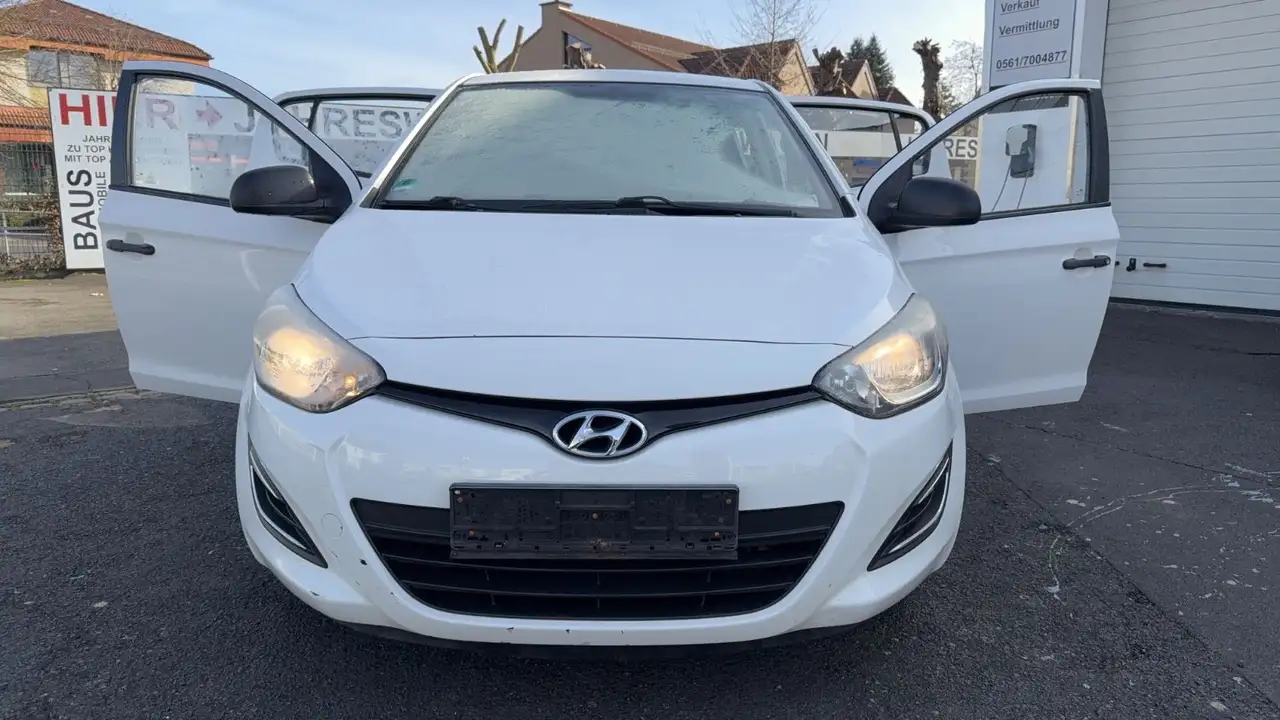 Hyundai i20