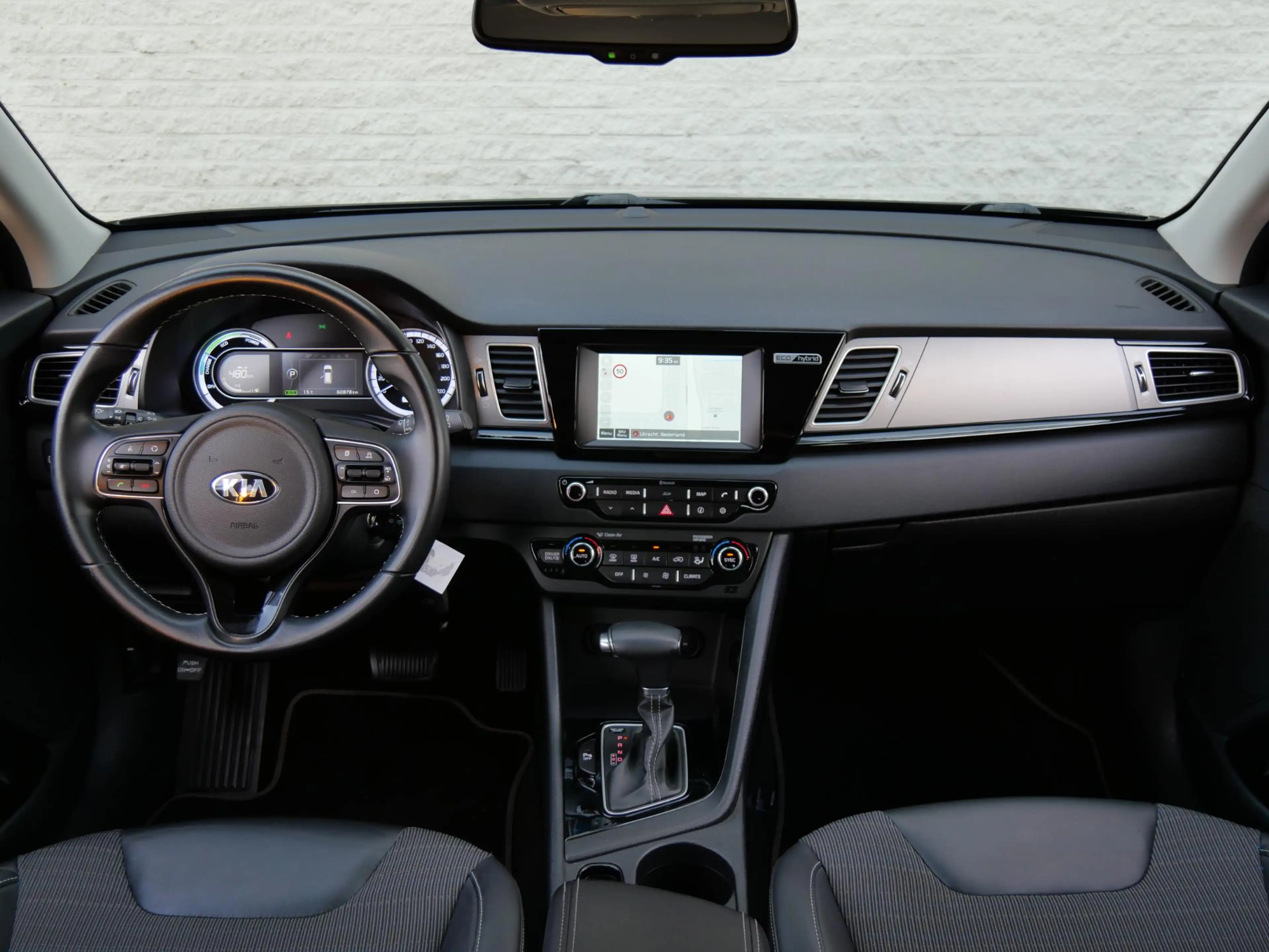 Kia Niro HYBRID FIRST EDITION/ NL-AUTO MET 60.835KM !! — photo 4
