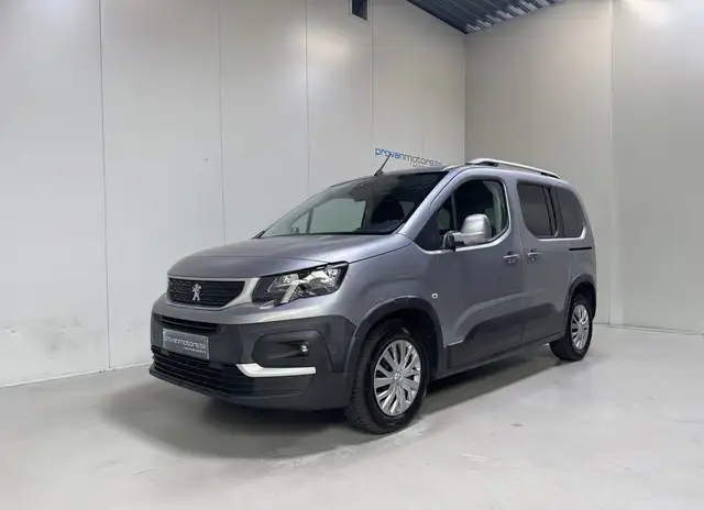 Peugeot Rifter main image