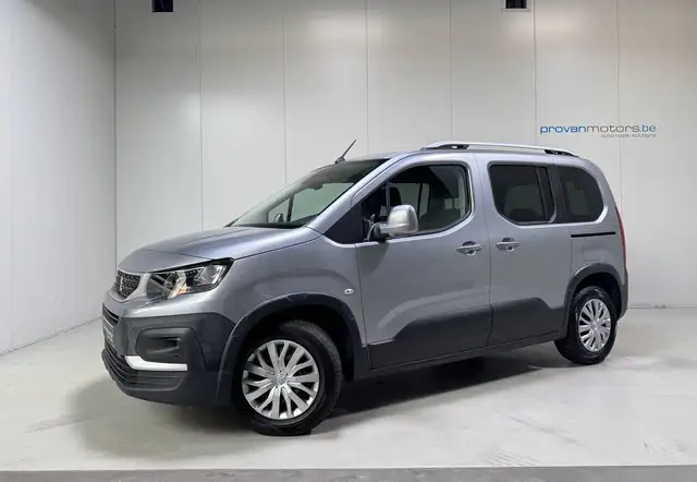 Peugeot Rifter view 4