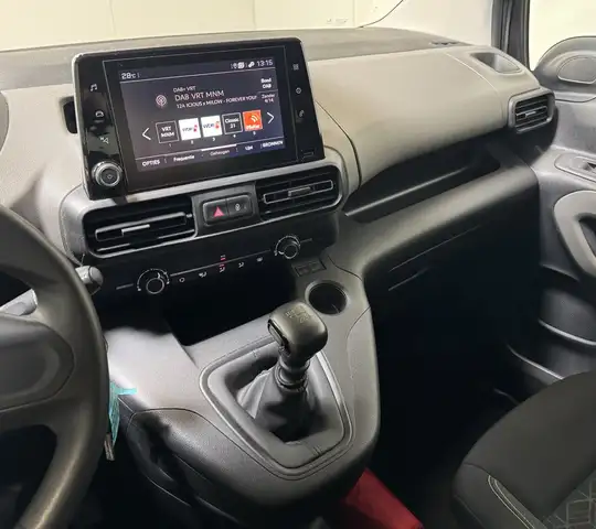 Peugeot Rifter view 11