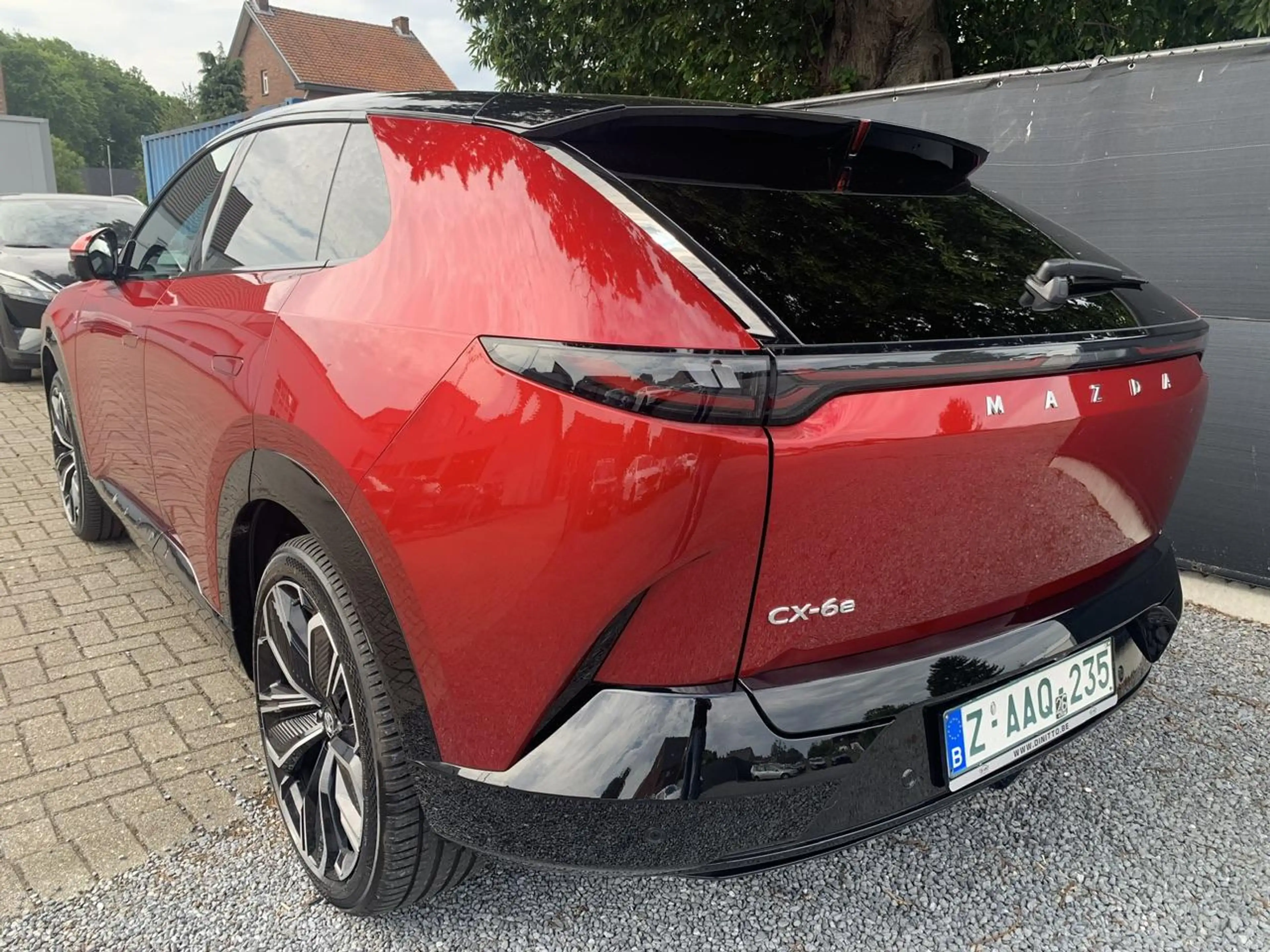 Mazda CX-6e 5WGN EV 78kWh 258 hp Takumi 21'' Sport — photo 7