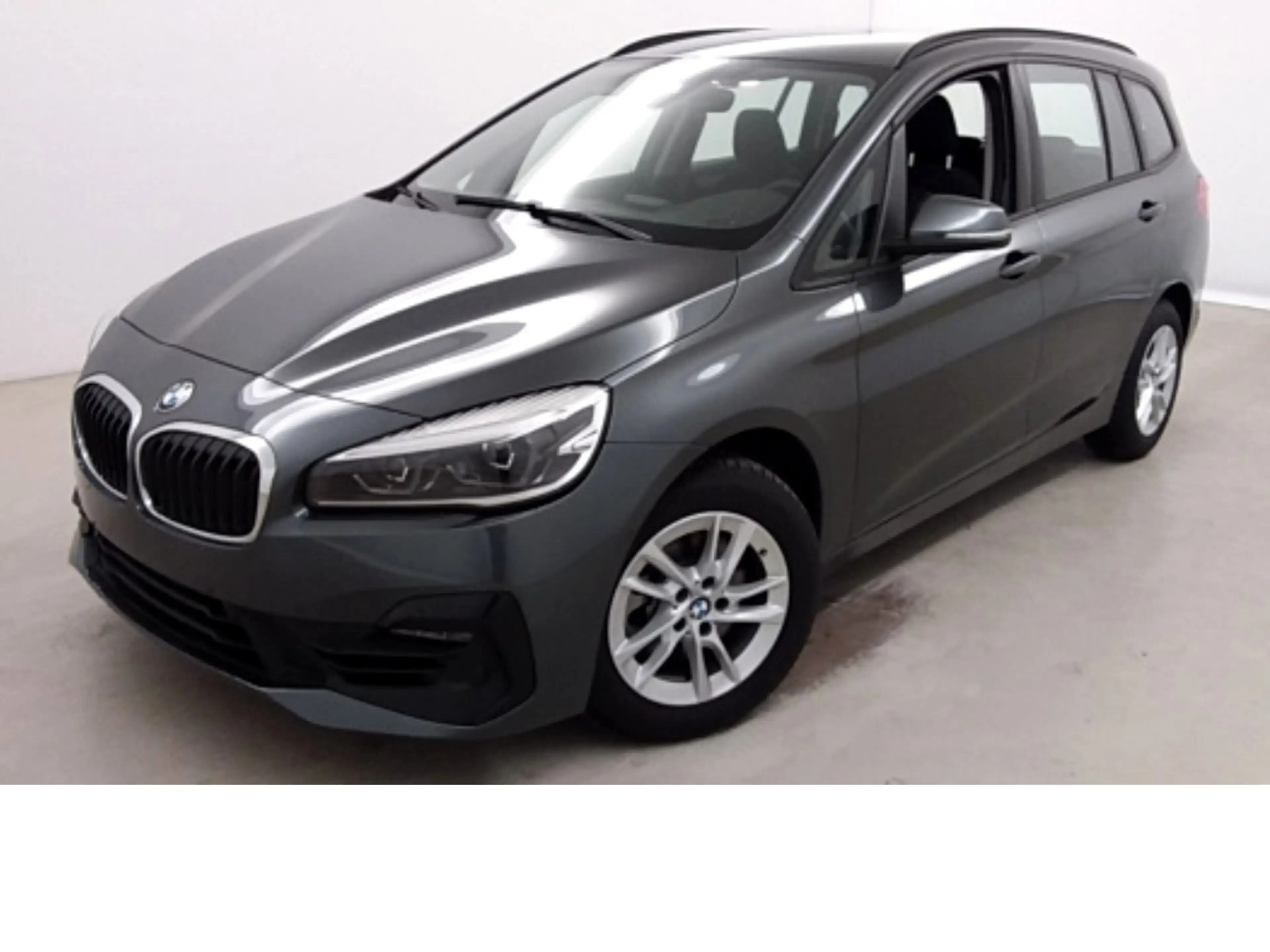 BMW 218 iA 7Sitze PanoSD Navi LED Parkas
