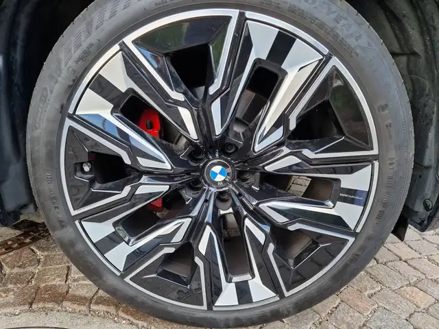 BMW X3 view 7